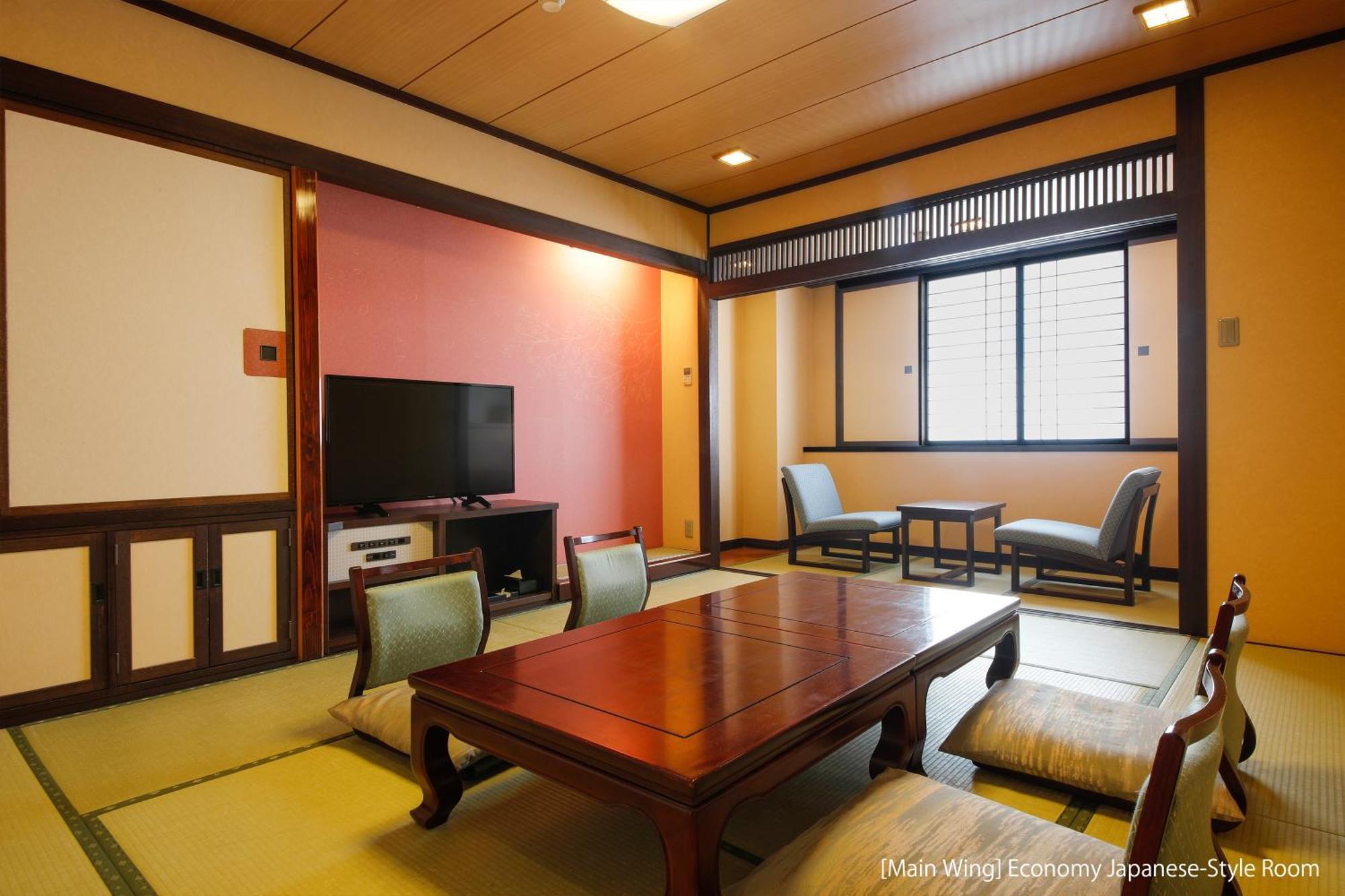 Hida Takayama Onsen Takayama Green Hotel - Keio Group Hotels - Dış mekan fotoğraf A Japanese-style room at the hotel